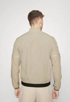 EA7 Emporio Armani Tennis Pro Jacket - Trainingsvest - Oxford Tan 8 EA7 Emporio Armani Tennis Pro Jacket - Trainingsvest - Oxford Tan -Next Verkoopwinkel 038e07fb0f4f456781b16eb77fda6edc