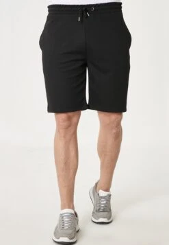 Standard Fit - Shorts - Black