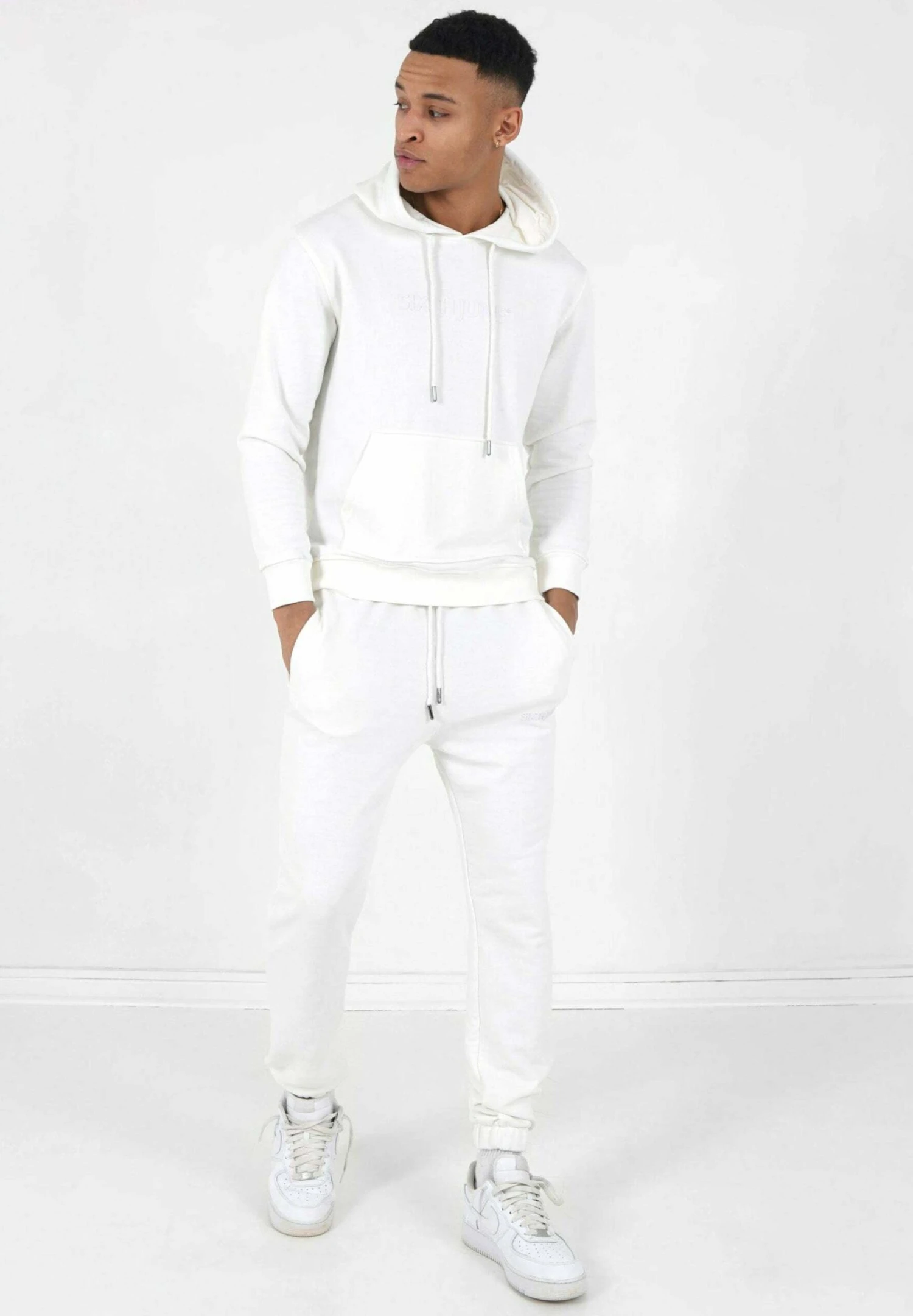 SIXTH JUNE Trainingspak - White 1 SIXTH JUNE Trainingspak - White