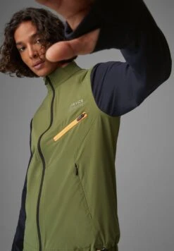 BOGNER FIRE+ICE Midlayer Samo - Trainingsvest - Oliv Grü Navy Blau 8 BOGNER FIRE+ICE Midlayer Samo - Trainingsvest - Oliv Grü Navy Blau -Next Verkoopwinkel 060f95ebdd4f4228ae3c40a4aaf58c29