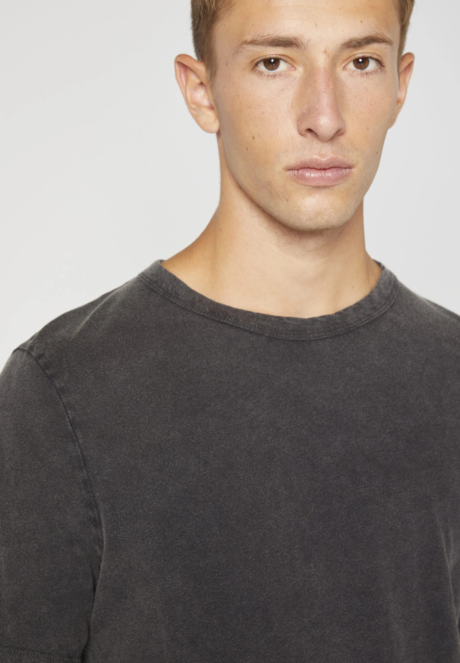 American Vintage Fakobay - T-Shirt Basic - Anthracite Vintage 4 American Vintage Fakobay - T-Shirt Basic - Anthracite Vintage - Afbeelding 4