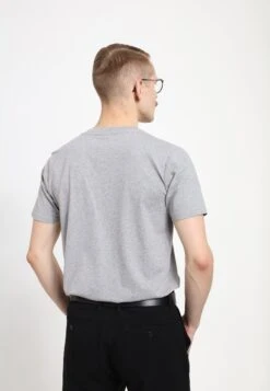 Disney Mickey Classic Love Wins Unisex - T-Shirt Print - Melange Grey -Next Verkoopwinkel 0bfb63123eb447c8bd09b6c9138f2802