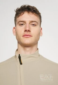 EA7 Emporio Armani Tennis Pro Jacket - Trainingsvest - Oxford Tan 11 EA7 Emporio Armani Tennis Pro Jacket - Trainingsvest - Oxford Tan -Next Verkoopwinkel 18d04abb33a641d3a4131b67fc9600cc