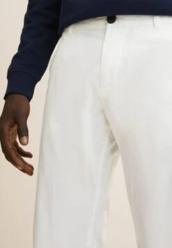 Tom Tailor Shorts - White 10 Tom Tailor Shorts - White -Next Verkoopwinkel 1980f7c77968498985a5b052b651748a