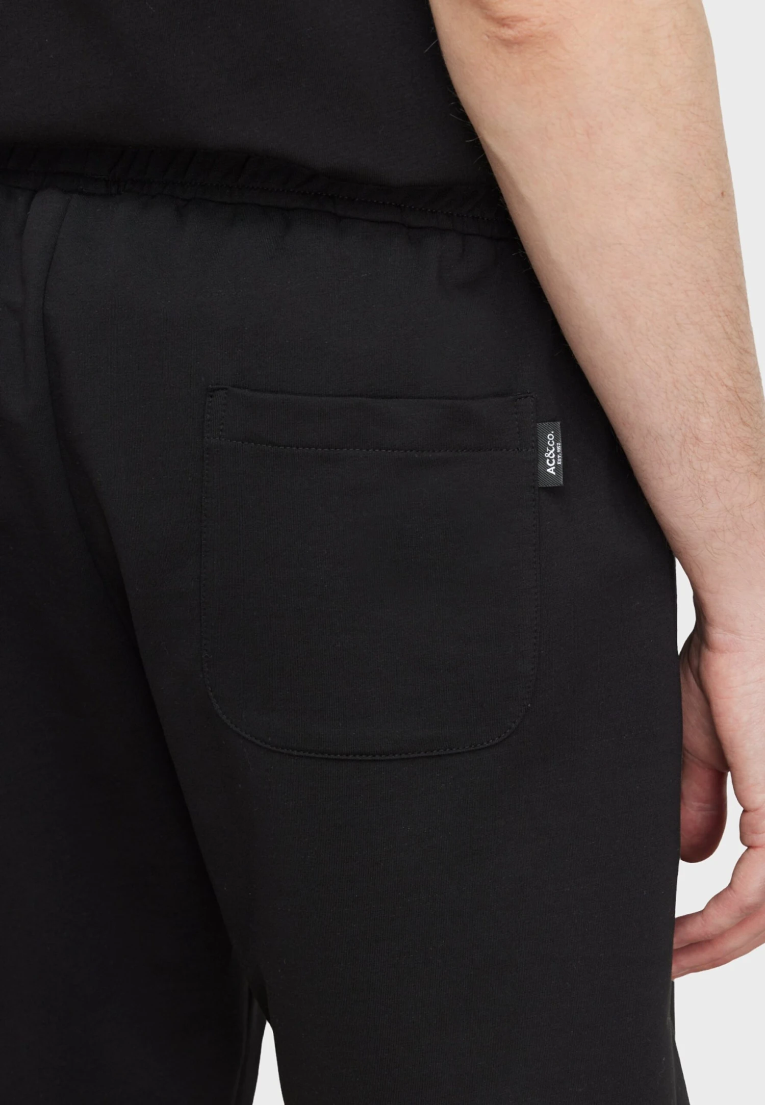 Standard Fit- Trainingsbroek - Black 3 Standard Fit- Trainingsbroek - Black - Afbeelding 3