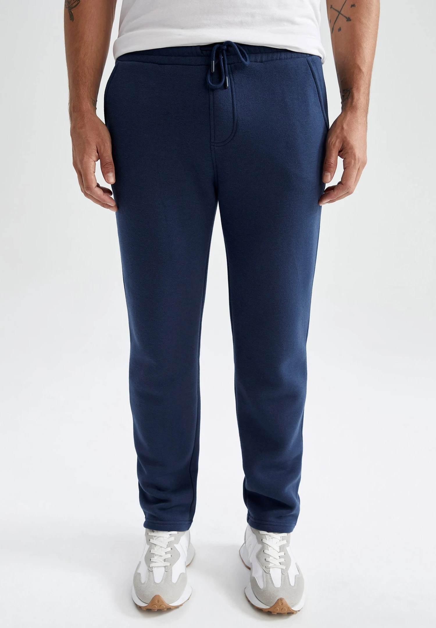 DeFacto Regular Fit - Trainingsbroek - Indigo 1 DeFacto Regular Fit - Trainingsbroek - Indigo