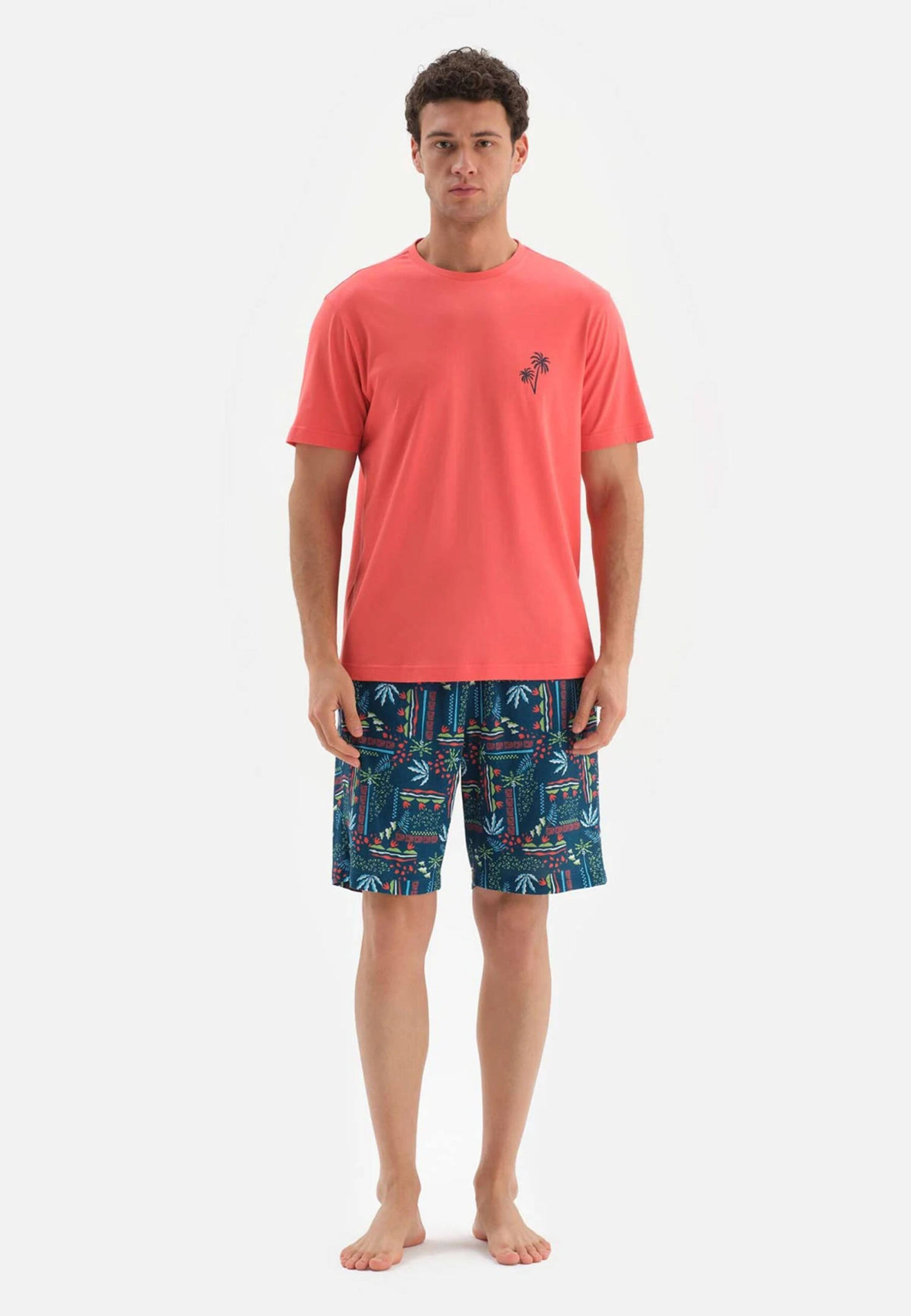 Supreme Set - Pyjama - Red 1 Supreme Set - Pyjama - Red