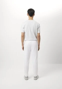 Hugo Dutschi - Trainingsbroek - Open White 7 Hugo Dutschi - Trainingsbroek - Open White -Next Verkoopwinkel 27119865b87a492784efdb2b7a265aac