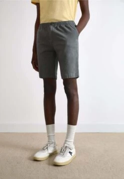 Scalpers Classic Bermuda- Shorts - Khaki 8 Scalpers Classic Bermuda- Shorts - Khaki -Next Verkoopwinkel 29cec123dea8406b92dbd04f88c2b8b1