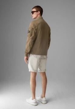 Bogner Jacob - Trainingsvest - Khaki 11 Bogner Jacob - Trainingsvest - Khaki -Next Verkoopwinkel 3260d99f40e34433b219c68bb4e70554