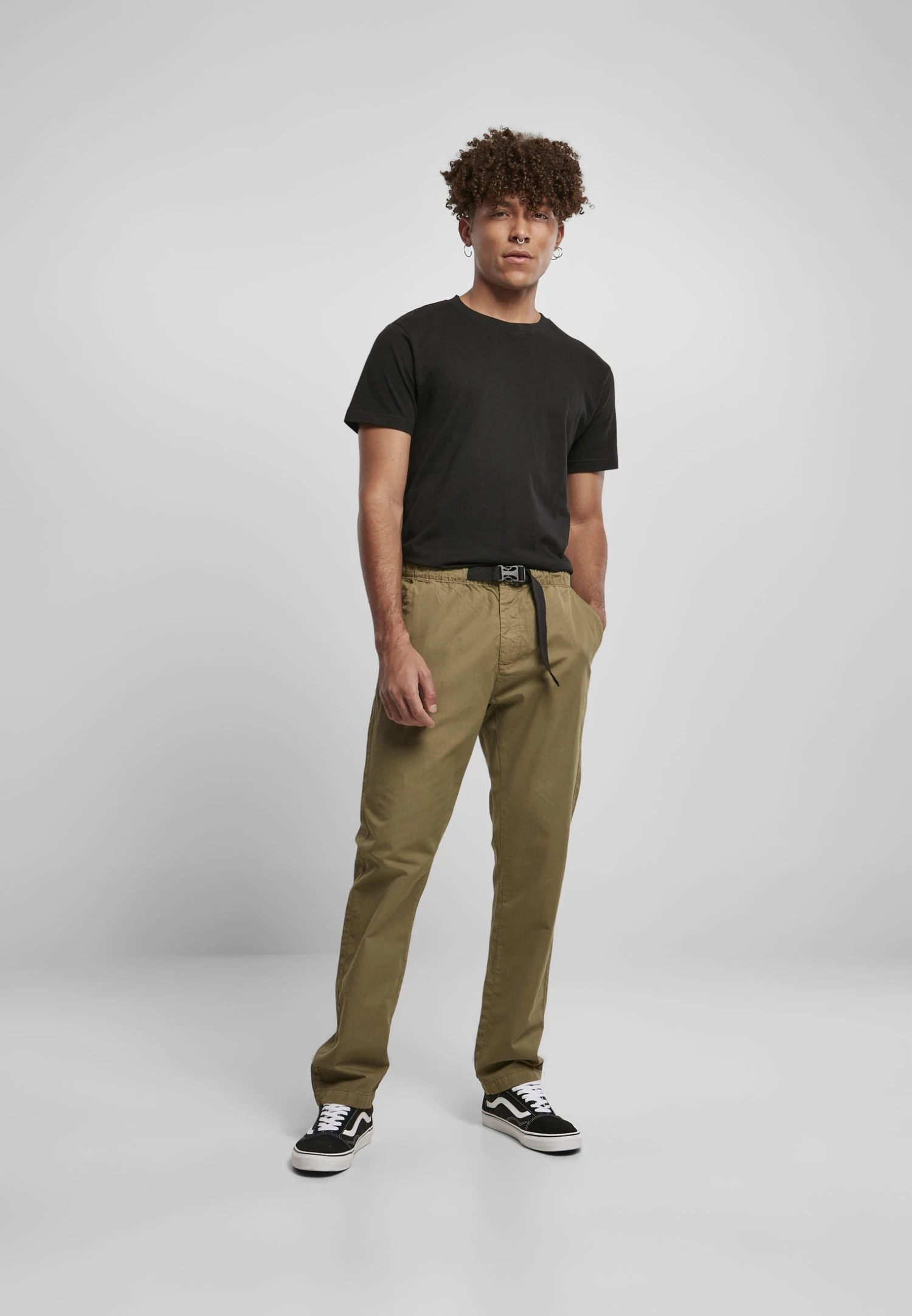 URBAN CLASSICS Straight Leg Chino With Belt - Chino - Tiniolive 2 URBAN CLASSICS Straight Leg Chino With Belt - Chino - Tiniolive - Afbeelding 2