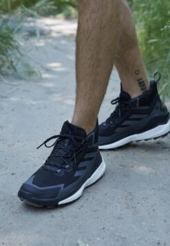 ADIDAS PERFORMANCE Terrex Free Hiker 2 Gtx - Outdoorschoenen - Core Black/Grey Six/Grey Three