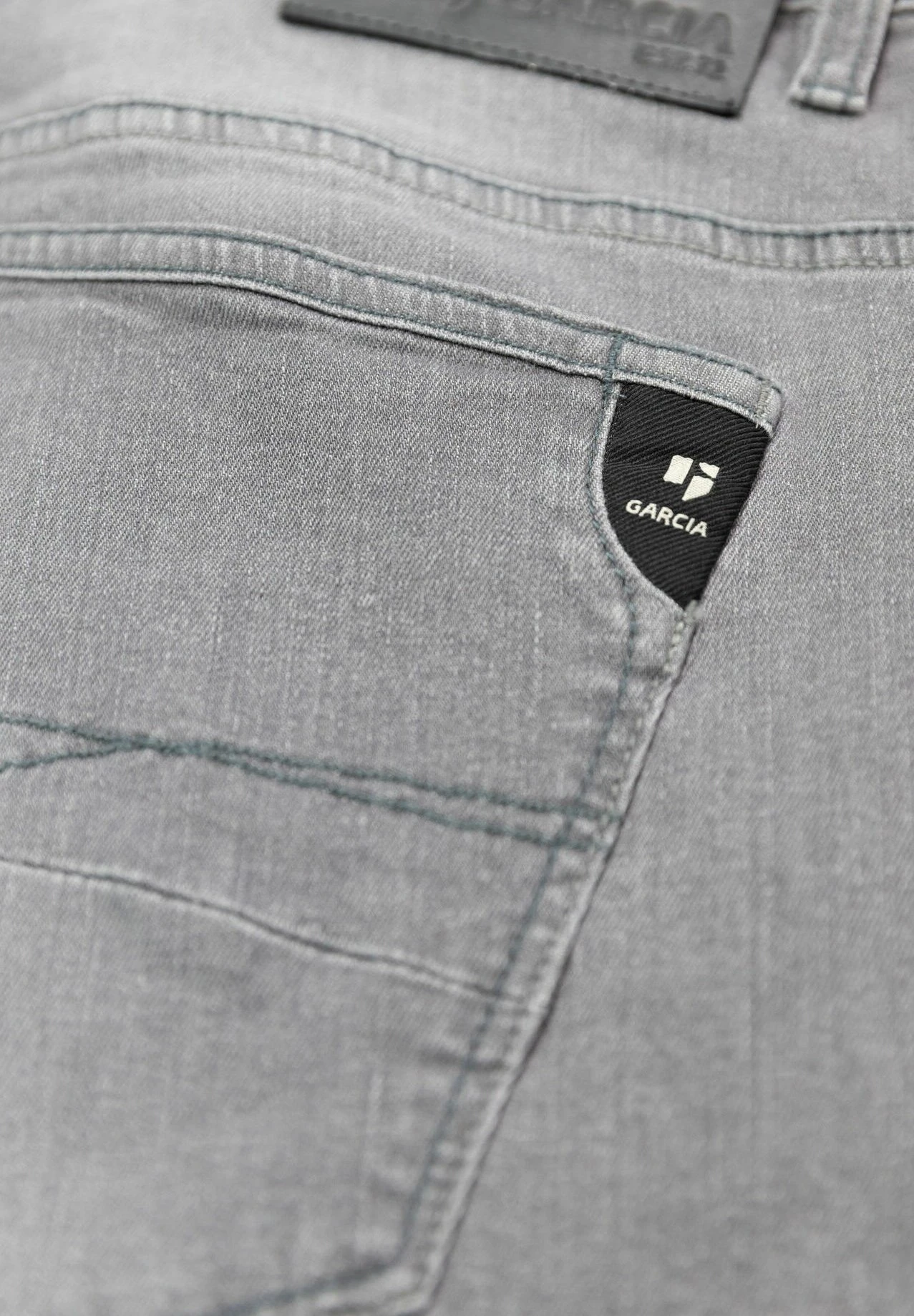 Garcia 615 Russo- Jeansshort - Medium Used 5 Garcia 615 Russo- Jeansshort - Medium Used - Afbeelding 5