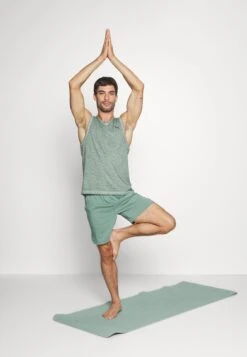 Puma Studio Foundation Short - Korte Broeken - Eucalyptus 7 Puma Studio Foundation Short - Korte Broeken - Eucalyptus -Next Verkoopwinkel 43fc73d0a3a04fd08510137758c69b4b