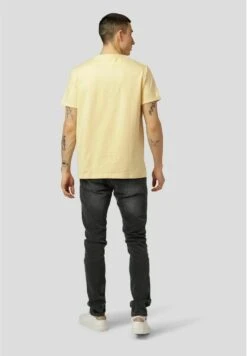 Basic Organic- T-Shirt Basic - Light Yellow 6 Basic Organic- T-Shirt Basic - Light Yellow -Next Verkoopwinkel 44c2a364185345569ea3287c52128d3b