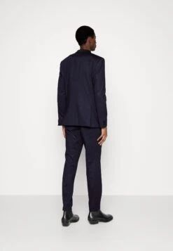 Hugo Arti Hesten Set - Kostuum - Dark Blue 18 Hugo Arti Hesten Set - Kostuum - Dark Blue -Next Verkoopwinkel 4504da46d2114b228e20ec34bd1480b2