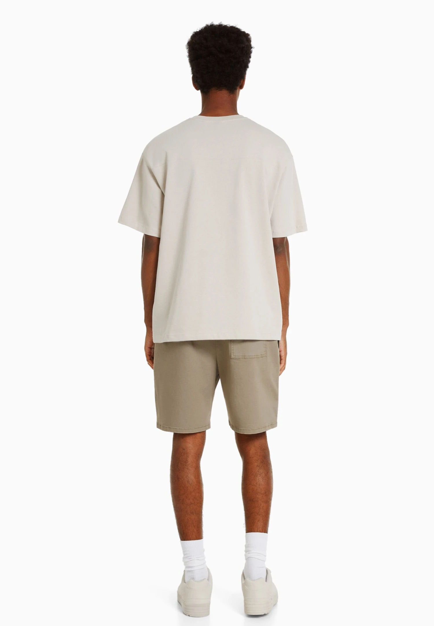 BERSHKA Jogger - Shorts - Camel 4 BERSHKA Jogger - Shorts - Camel - Afbeelding 4