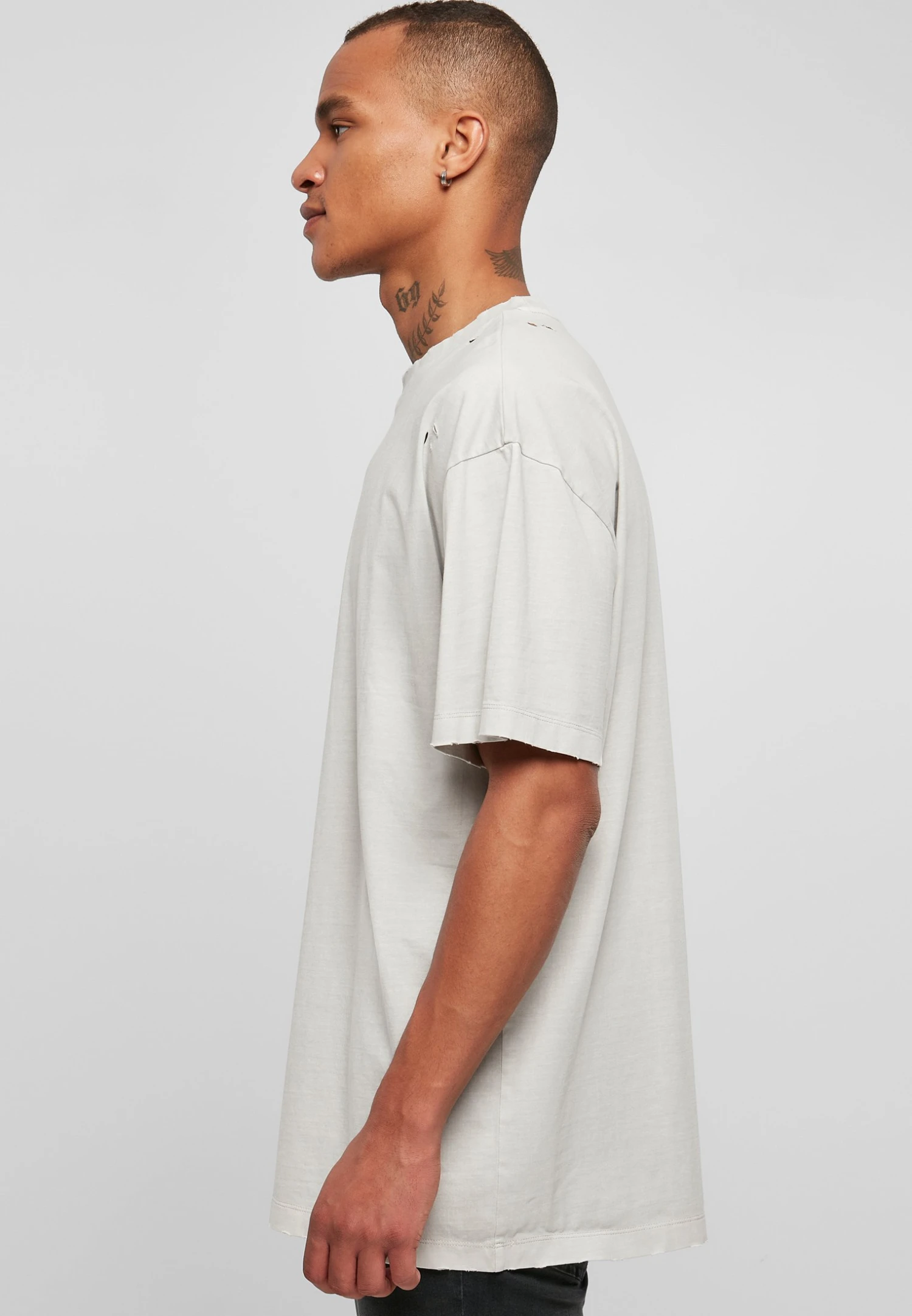 URBAN CLASSICS Distressed - T-Shirt Basic - Lightasphalt 5 URBAN CLASSICS Distressed - T-Shirt Basic - Lightasphalt - Afbeelding 5