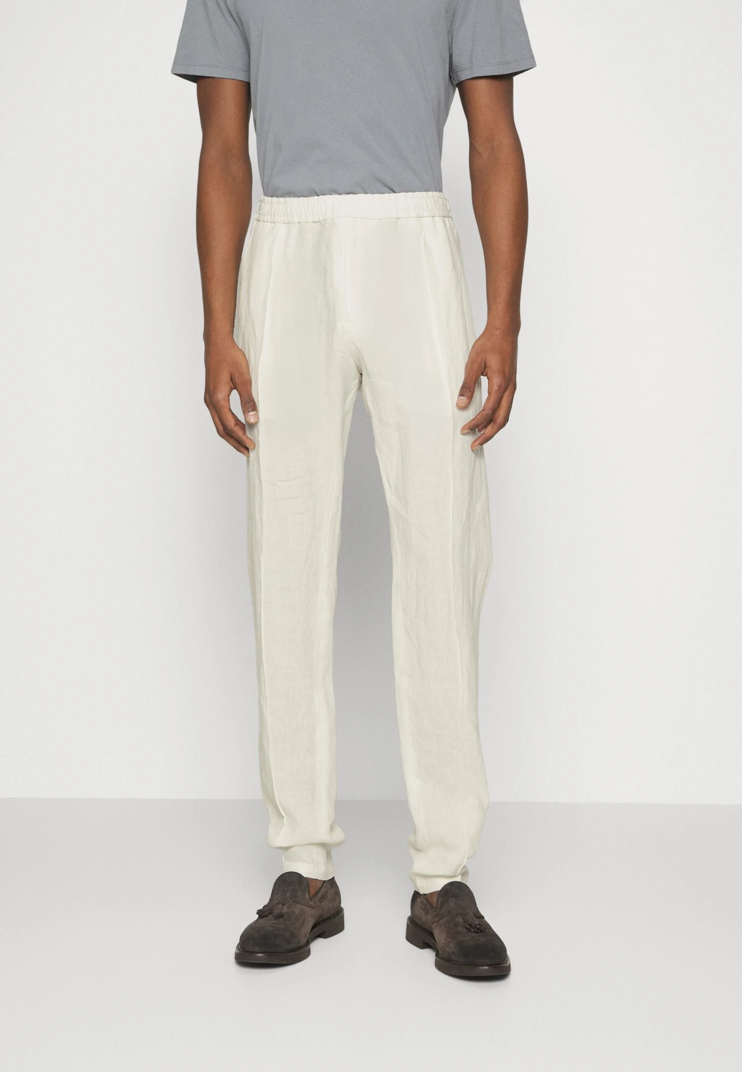 Emporio Armani Pantaloni - Broek - Bianco Panna 1 Emporio Armani Pantaloni - Broek - Bianco Panna