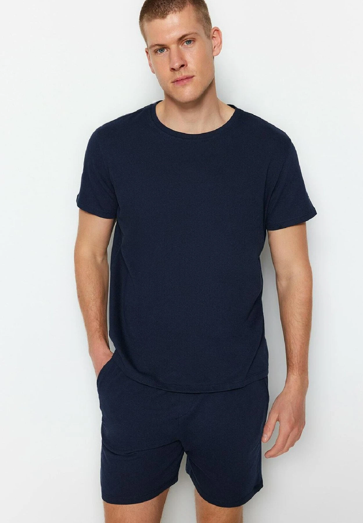 Trendyol Set Lounge - Pyjama - Navy Blue 1 Trendyol Set Lounge - Pyjama - Navy Blue