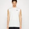 Oakley Classic Sleeveless - Pyjamashirt - White 15 Oakley Classic Sleeveless - Pyjamashirt - White -Next Verkoopwinkel 69b15bafcf1842eeb3fe269312221336