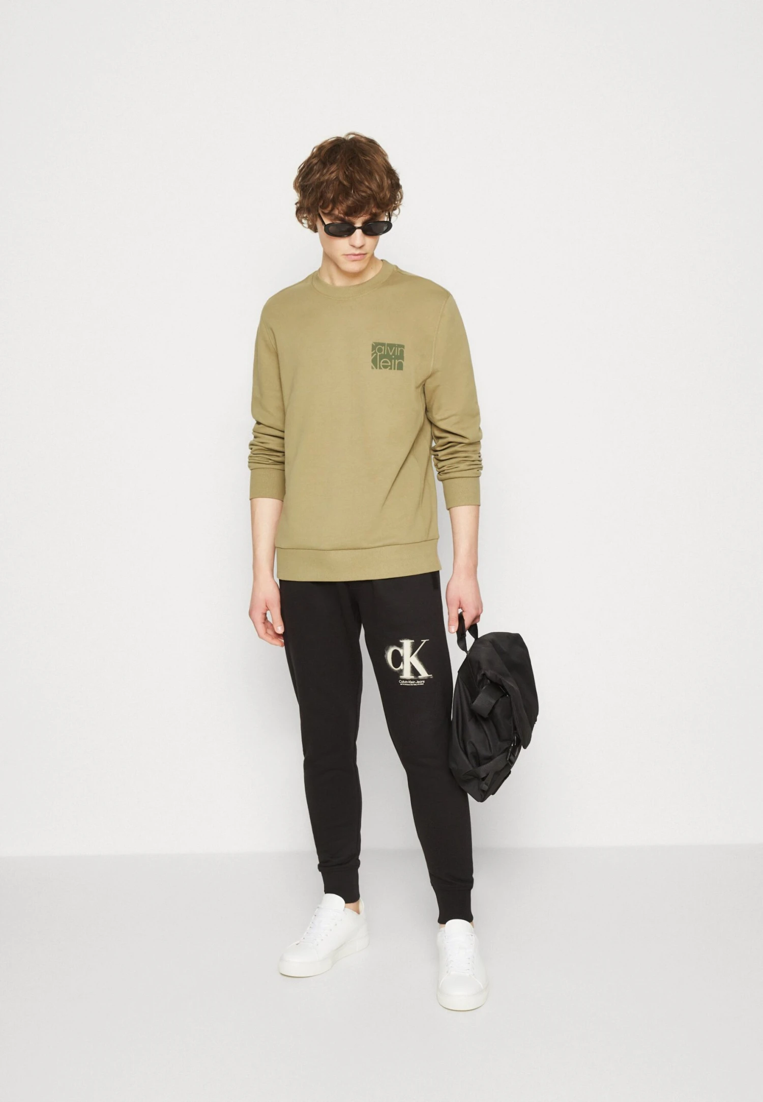 Calvin Klein Jeans Spray Pant - Trainingsbroek - Black 2 Calvin Klein Jeans Spray Pant - Trainingsbroek - Black - Afbeelding 2