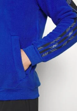 ADIDAS PERFORMANCE Tiro Jacket Winterized - Trainingsvest - Royal Blue/Black 11 ADIDAS PERFORMANCE Tiro Jacket Winterized - Trainingsvest - Royal Blue/Black -Next Verkoopwinkel 76159f9e32e948c4b1b61af0ff31dbf4