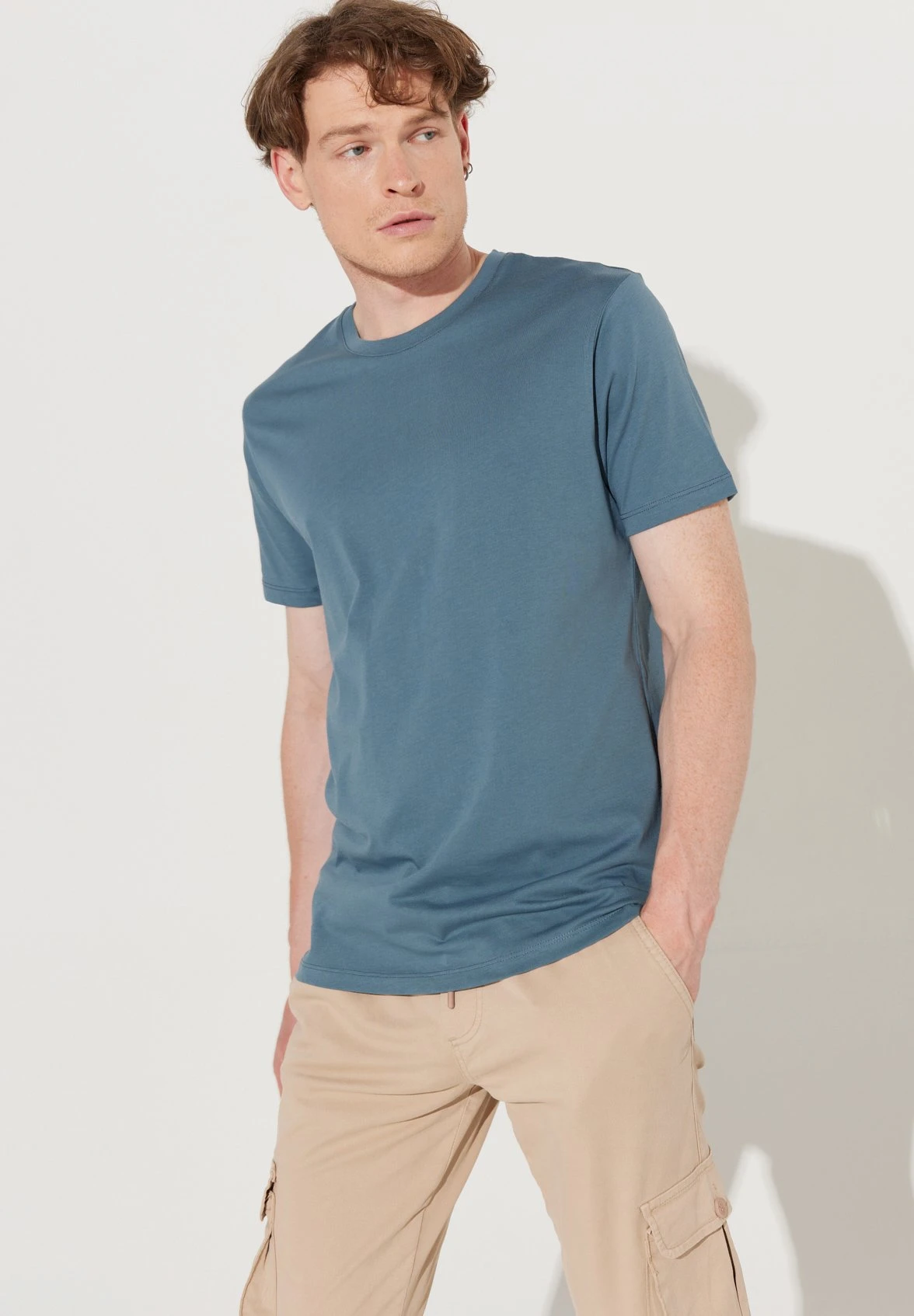 Crewneck - T-Shirt Basic - Light Oil 5 Crewneck - T-Shirt Basic - Light Oil - Afbeelding 5