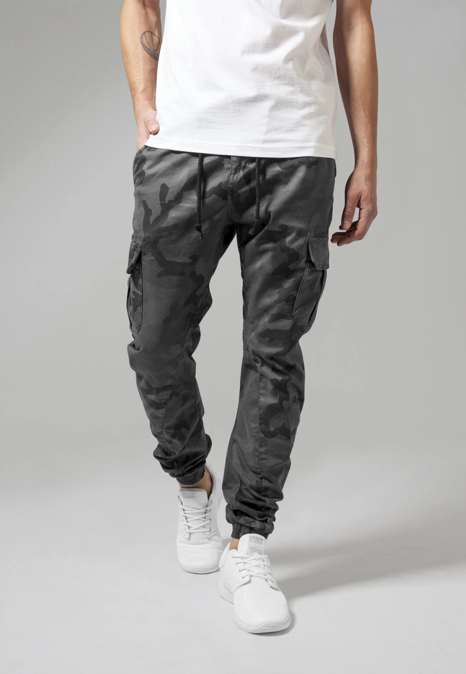 URBAN CLASSICS Camo Jogging- Cargobroek - Grey Camouflage 1 URBAN CLASSICS Camo Jogging- Cargobroek - Grey Camouflage