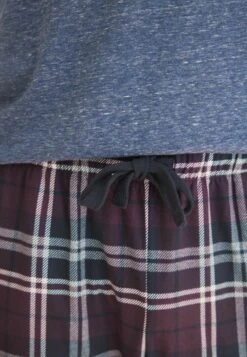 Next Motion Flex Cosy - Pyjama - Blue Plum Red Check 13 Next Motion Flex Cosy - Pyjama - Blue Plum Red Check -Next Verkoopwinkel 880df3a4525f42feb0f39d51ff5b02be