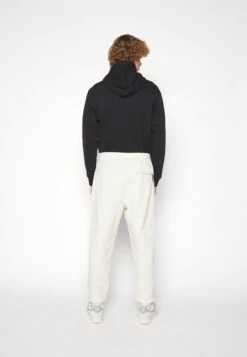 Nike Sportswear Pant - Trainingsbroek - Coconut Milk/Black -Next Verkoopwinkel 8f0e67cd6acf489ca009c647a90f6cb1