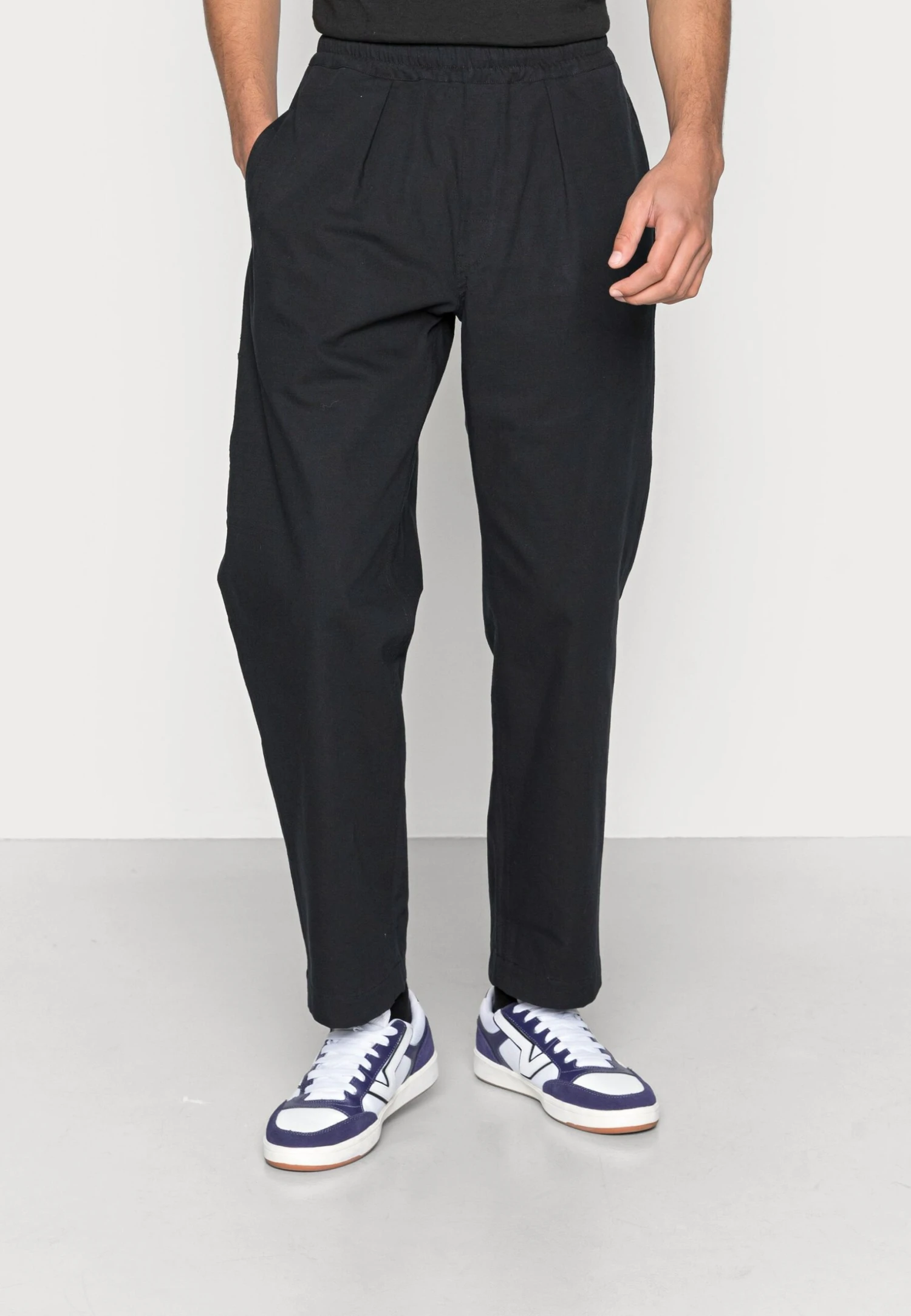 HUF Leisure Skate Pant - Broek - Black 1 HUF Leisure Skate Pant - Broek - Black