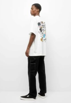 PULL & BEAR Beavis And Butt-Head - T-Shirt Print - White 10 PULL & BEAR Beavis And Butt-Head - T-Shirt Print - White -Next Verkoopwinkel 95b9ddb58a86414ca41a60d48449e5ed