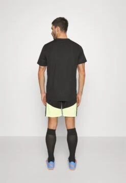 Puma Individual Training Shorts - Korte Broeken - Black/Fast Yellow 9 Puma Individual Training Shorts - Korte Broeken - Black/Fast Yellow -Next Verkoopwinkel 979b542b9861498f9018e4c087e65371