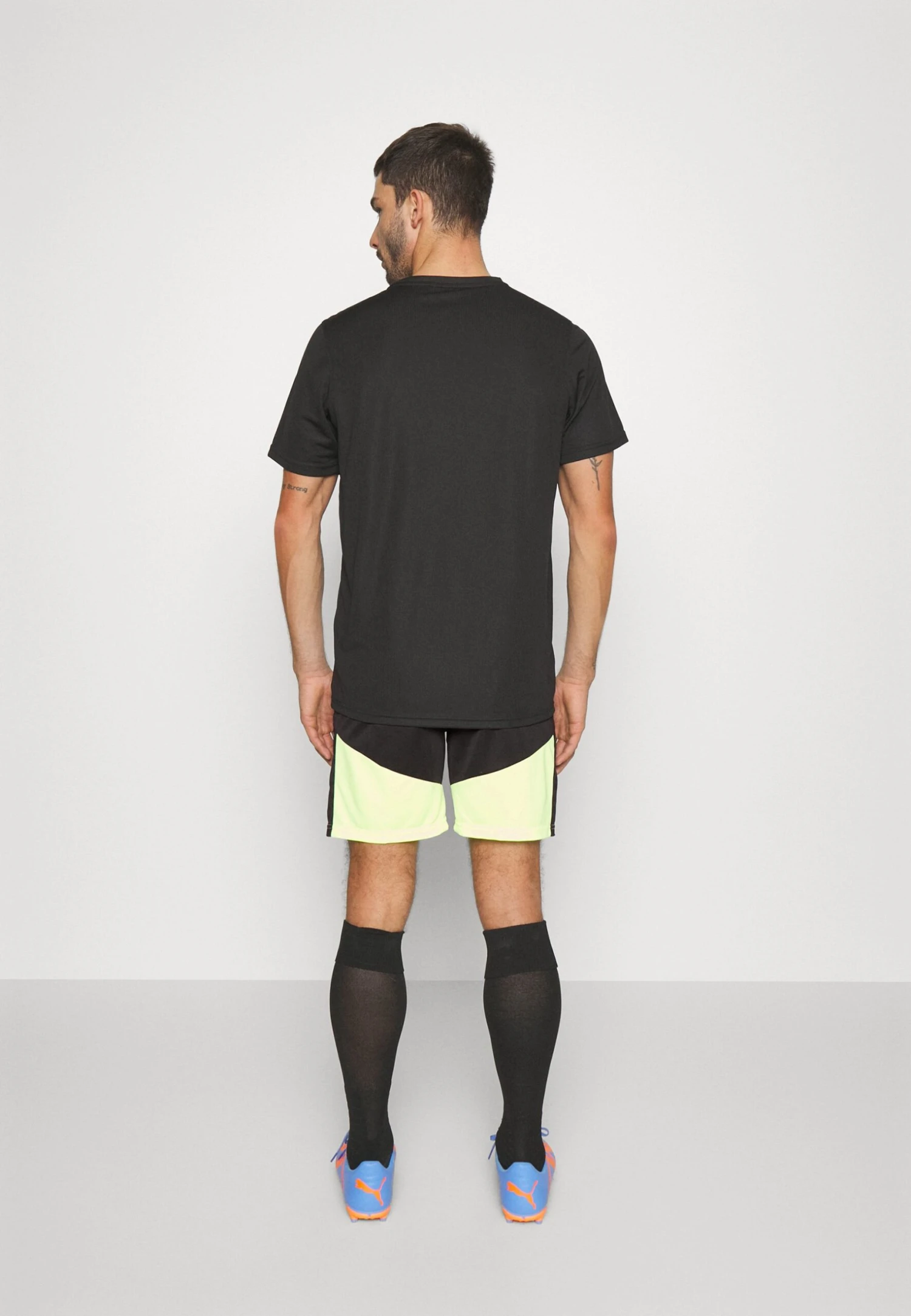 Puma Individual Training Shorts - Korte Broeken - Black/Fast Yellow 3 Puma Individual Training Shorts - Korte Broeken - Black/Fast Yellow - Afbeelding 3