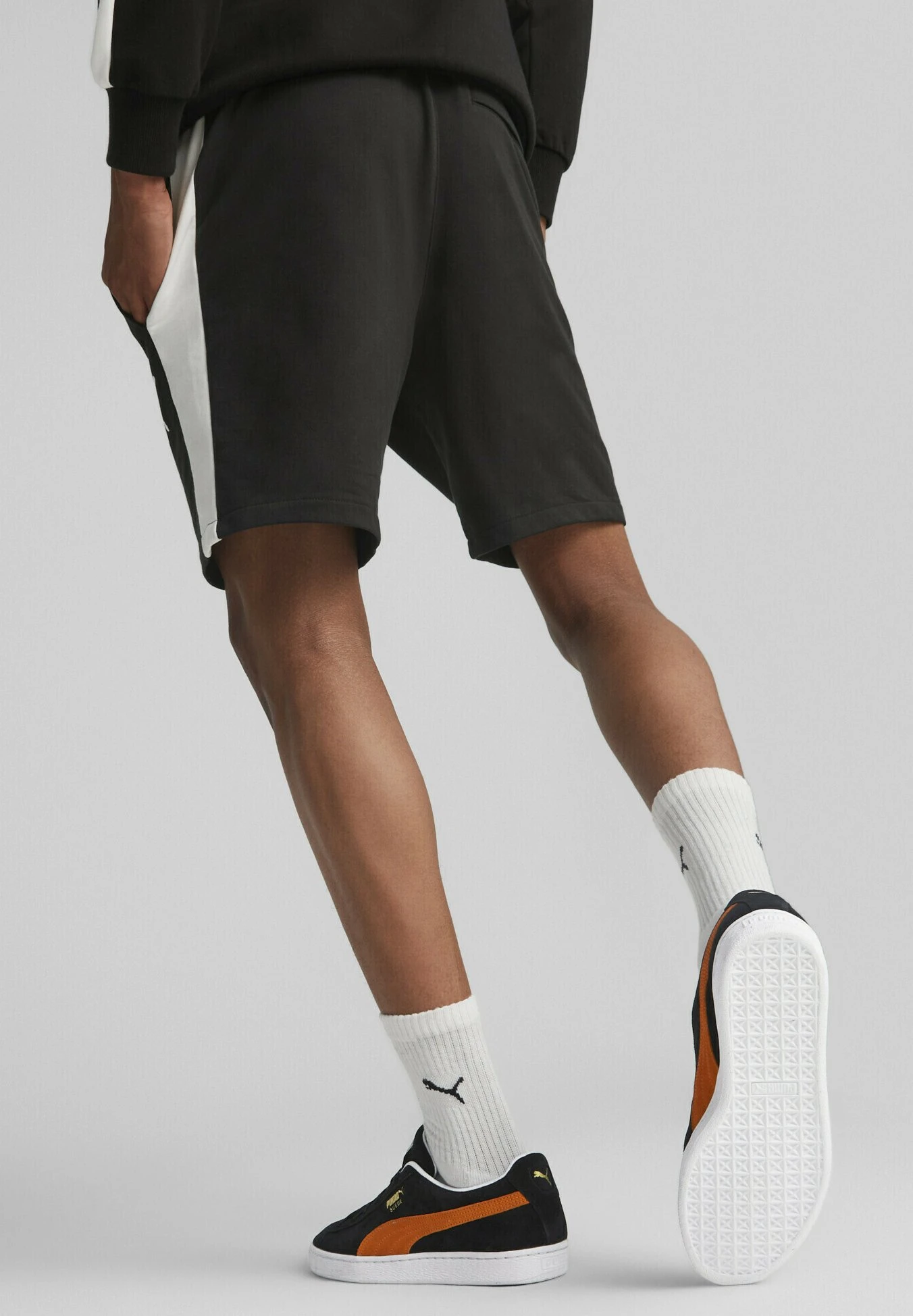 Puma T7 Iconic Für- Shorts - Black 1 Puma T7 Iconic Für- Shorts - Black