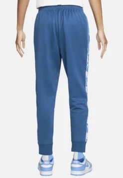 Nike Sportswear Trainingsbroek -Marina Blue Dutch Blue Whit 5 Nike Sportswear Trainingsbroek -Marina Blue Dutch Blue Whit -Next Verkoopwinkel aad285a5f59044c3ac18c29cdfbae535