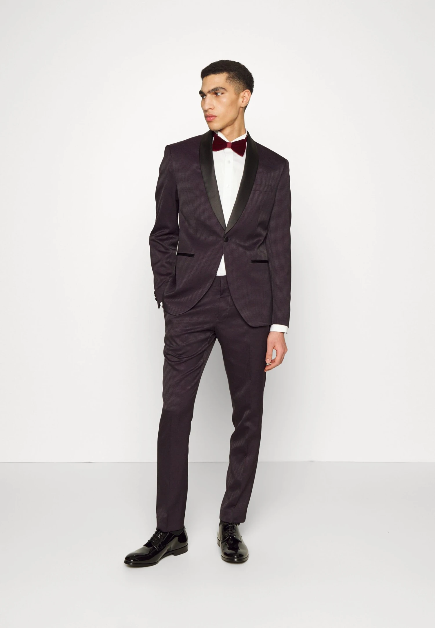 The Fashion Tux Shawl Collar - Kostuum - Bordeaux 2 The Fashion Tux Shawl Collar - Kostuum - Bordeaux - Afbeelding 2