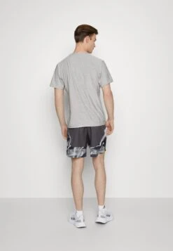 ADIDAS PERFORMANCE Hiit - Korte Broeken - Grey Five/Silver -Next Verkoopwinkel b1474188489d46bbb87d413ca632c8b0