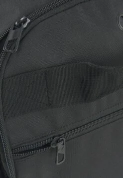 Puma Challenger Duffel M - Sporttas - Black 11 Puma Challenger Duffel M - Sporttas - Black -Next Verkoopwinkel b1521bf3155a4c4182956ba310068575