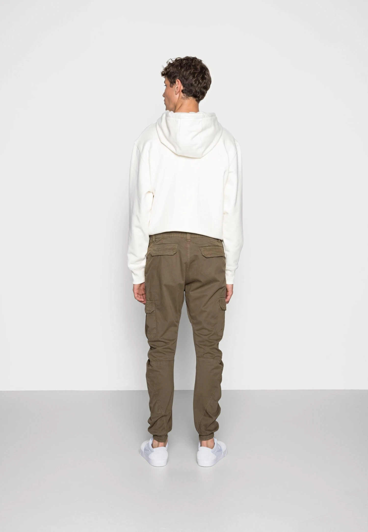 URBAN CLASSICS Cargo Jogging Pants - Cargobroek - Olive 3 URBAN CLASSICS Cargo Jogging Pants - Cargobroek - Olive - Afbeelding 3