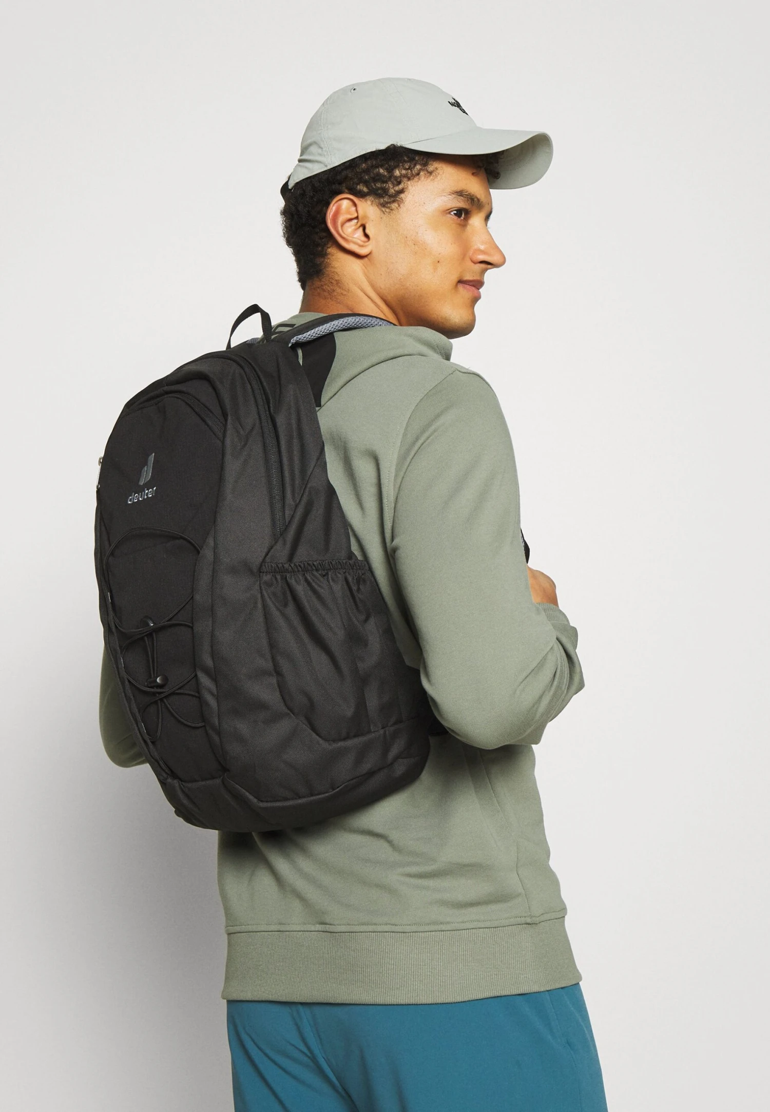 Deuter Gogo 25 L Unisex - Rugzak - Black 1 Deuter Gogo 25 L Unisex - Rugzak - Black