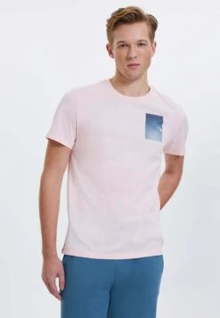 Wmalone Fly Tee - T-Shirt Print - Strawberry Cream