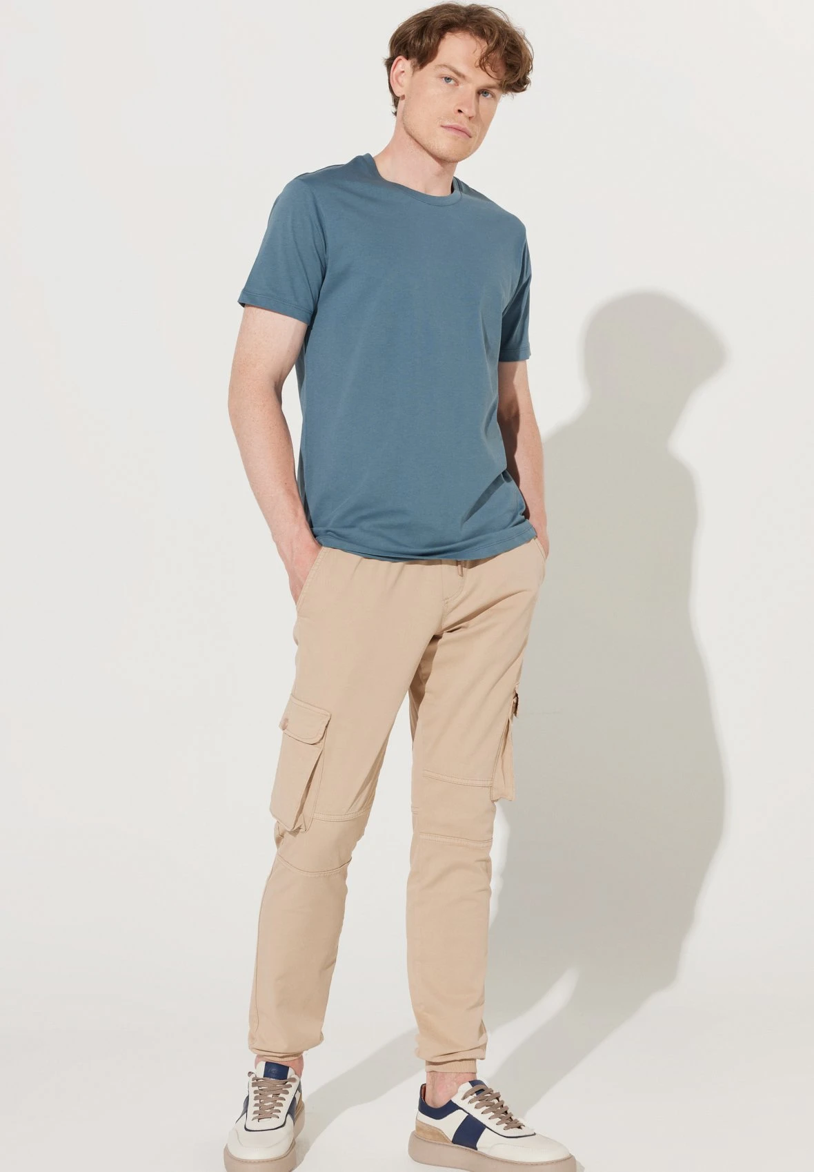 Crewneck - T-Shirt Basic - Light Oil 2 Crewneck - T-Shirt Basic - Light Oil - Afbeelding 2