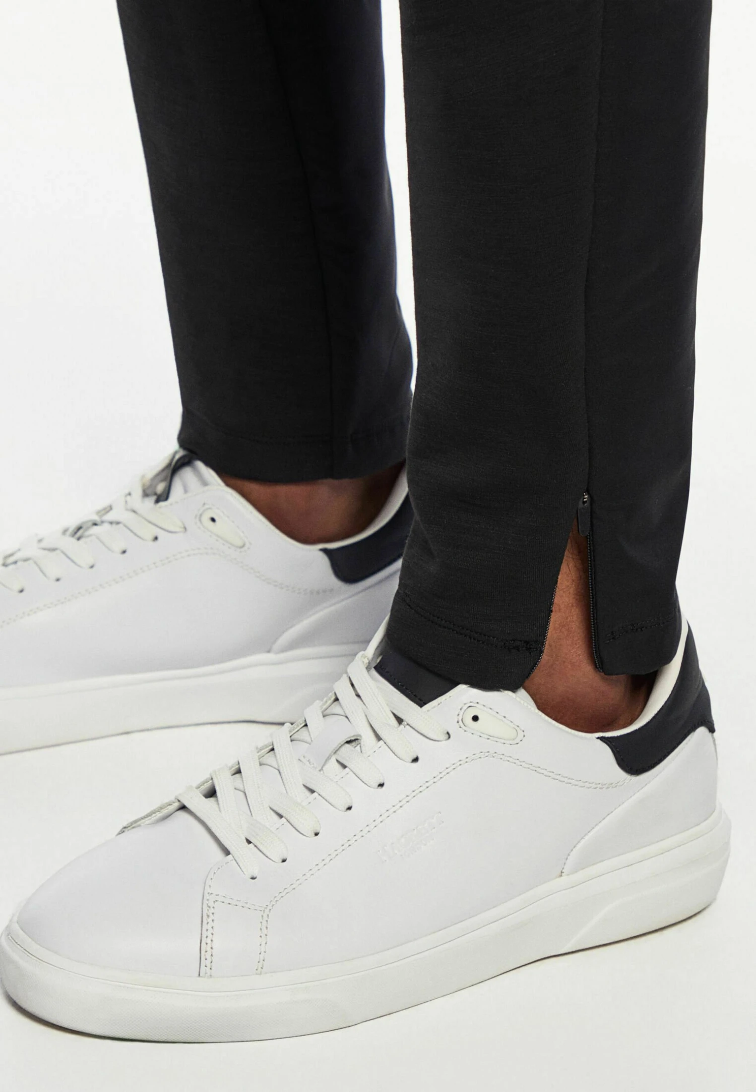 Hackett London Am Storm Jogger - Trainingsbroek - Black 4 Hackett London Am Storm Jogger - Trainingsbroek - Black - Afbeelding 4