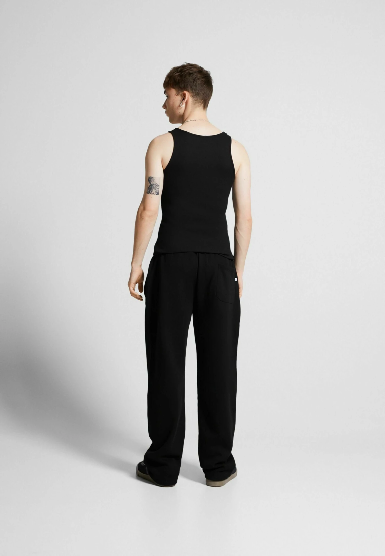 BERSHKA Wide Leg - Trainingsbroek - Black 3 BERSHKA Wide Leg - Trainingsbroek - Black - Afbeelding 3