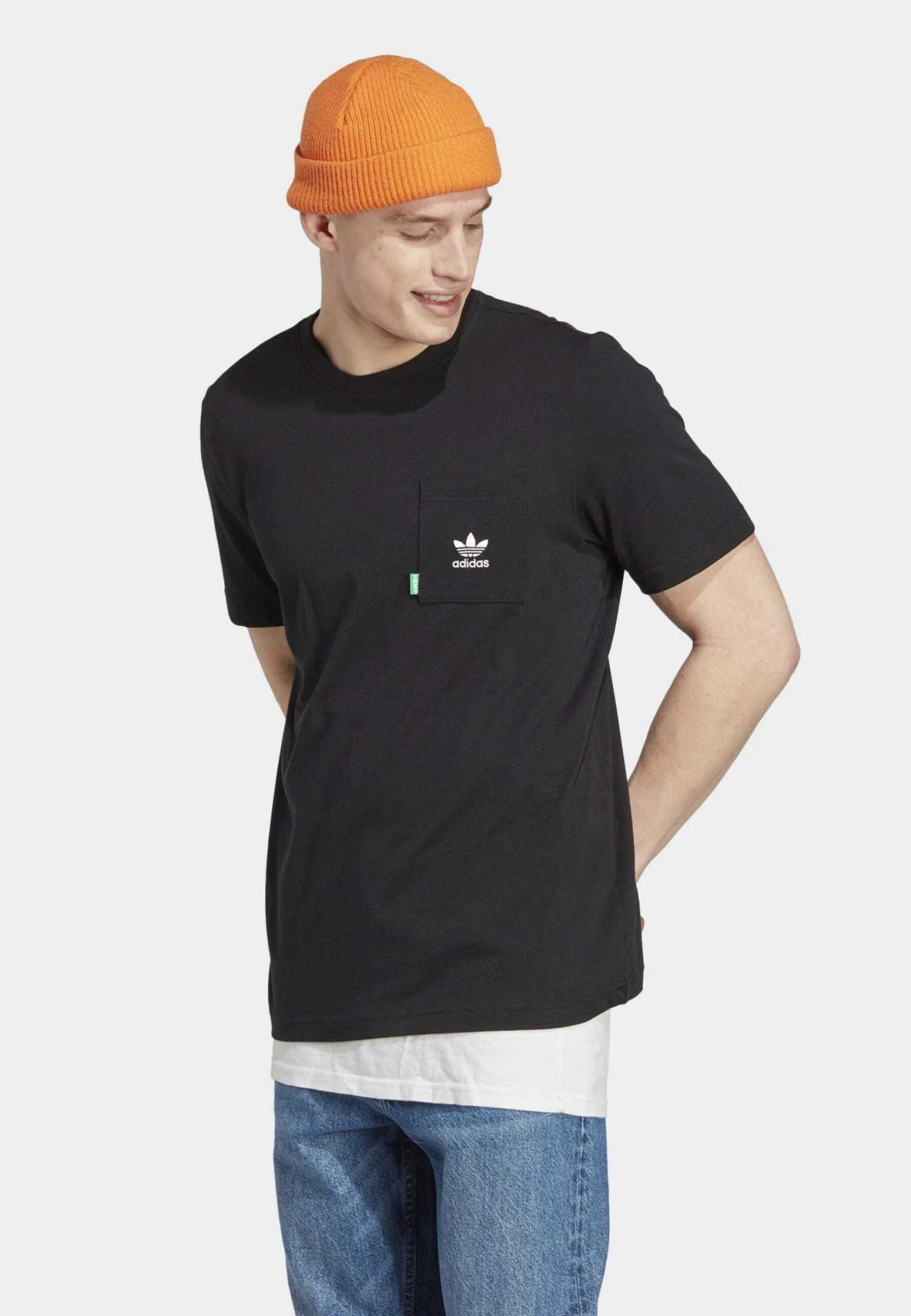 Adidas Originals Essentials- T-Shirt Basic - Black 1 Adidas Originals Essentials- T-Shirt Basic - Black