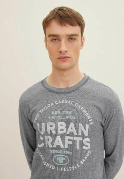 Tom Tailor Mit Print - Longsleeve - Navy Base Yarn Dye Stripe 9 Tom Tailor Mit Print - Longsleeve - Navy Base Yarn Dye Stripe -Next Verkoopwinkel c98808ba98714b6bb97323087a31bc28