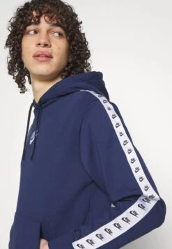 Nike Sportswear Club Suit - Trainingspak - Midnight Navy 13 Nike Sportswear Club Suit - Trainingspak - Midnight Navy -Next Verkoopwinkel ce12c21ab05347838084f2d43ecc14ac