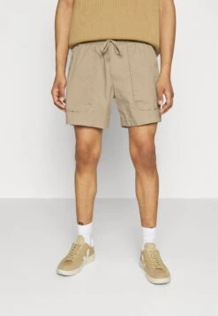 Abercrombie & Fitch Shorts - Light Khaki